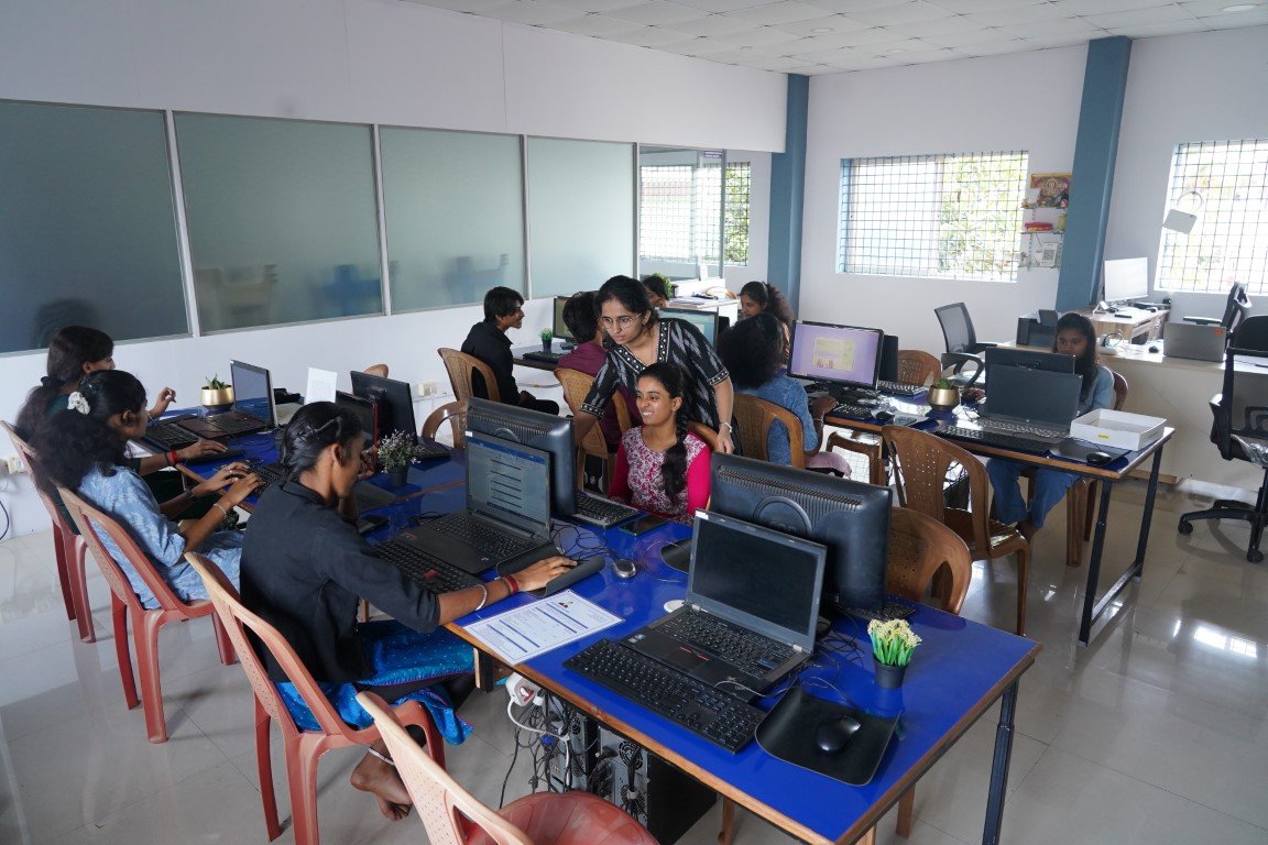 Practical training session at RANKS Institute