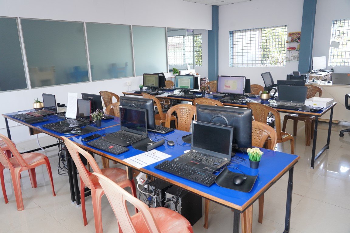 RANKS Institute computer lab